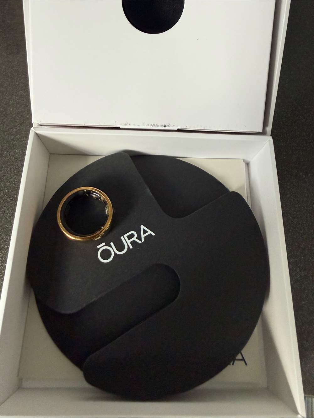 Oura Smart Ring Gold with Black Insert